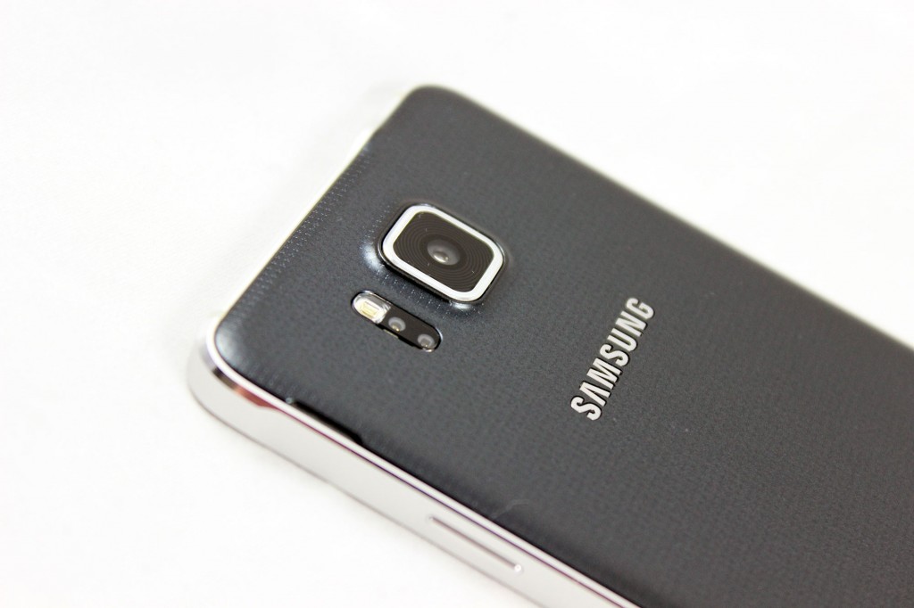 Samsung-Galaxy-Alpha-2