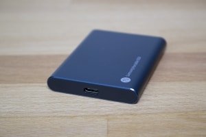 Samsung Portable SSD T5 Seitenansicht (2)