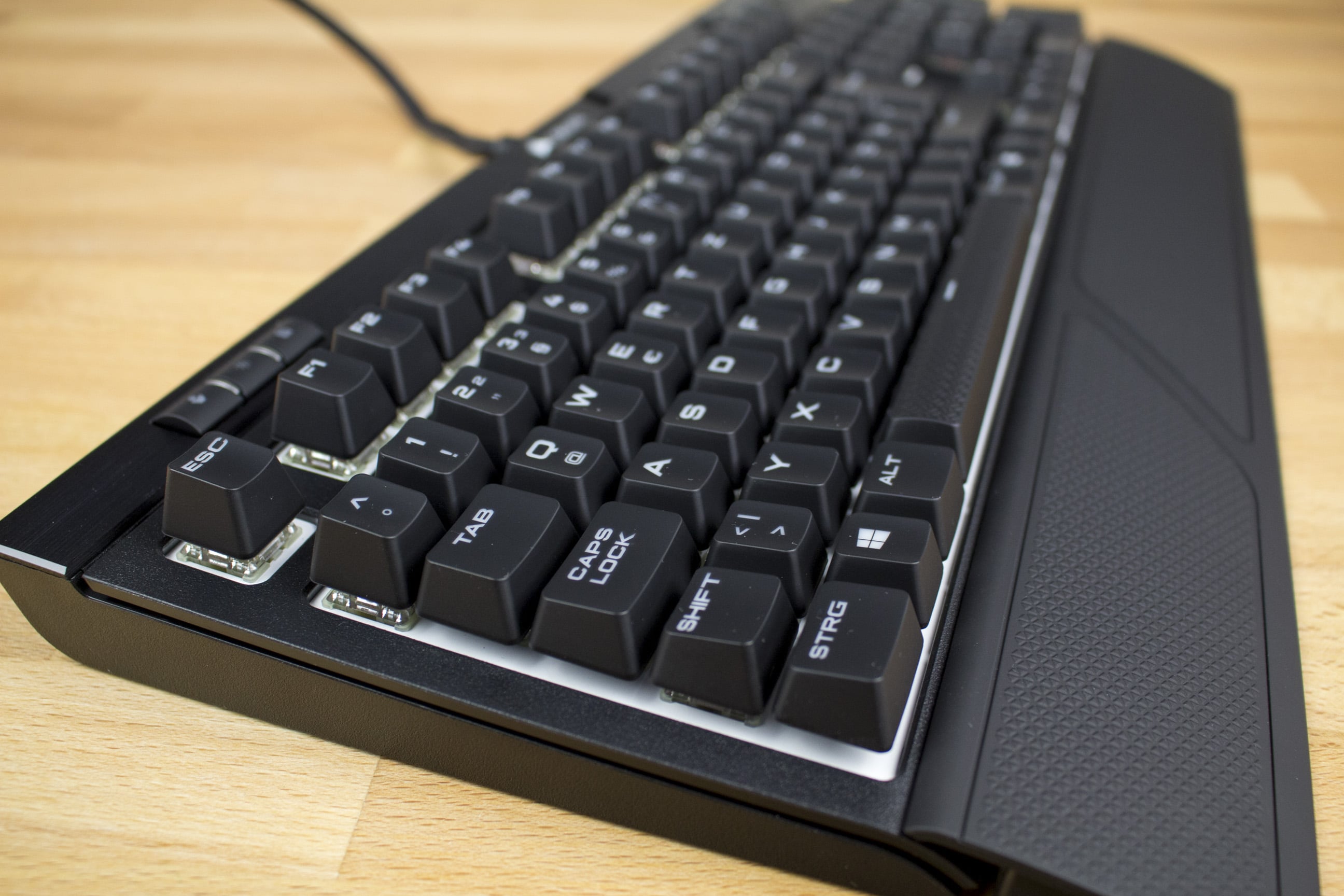 Psykiatri sekundær vask Corsair Strafe RGB MK.2 Gaming Keyboard Review