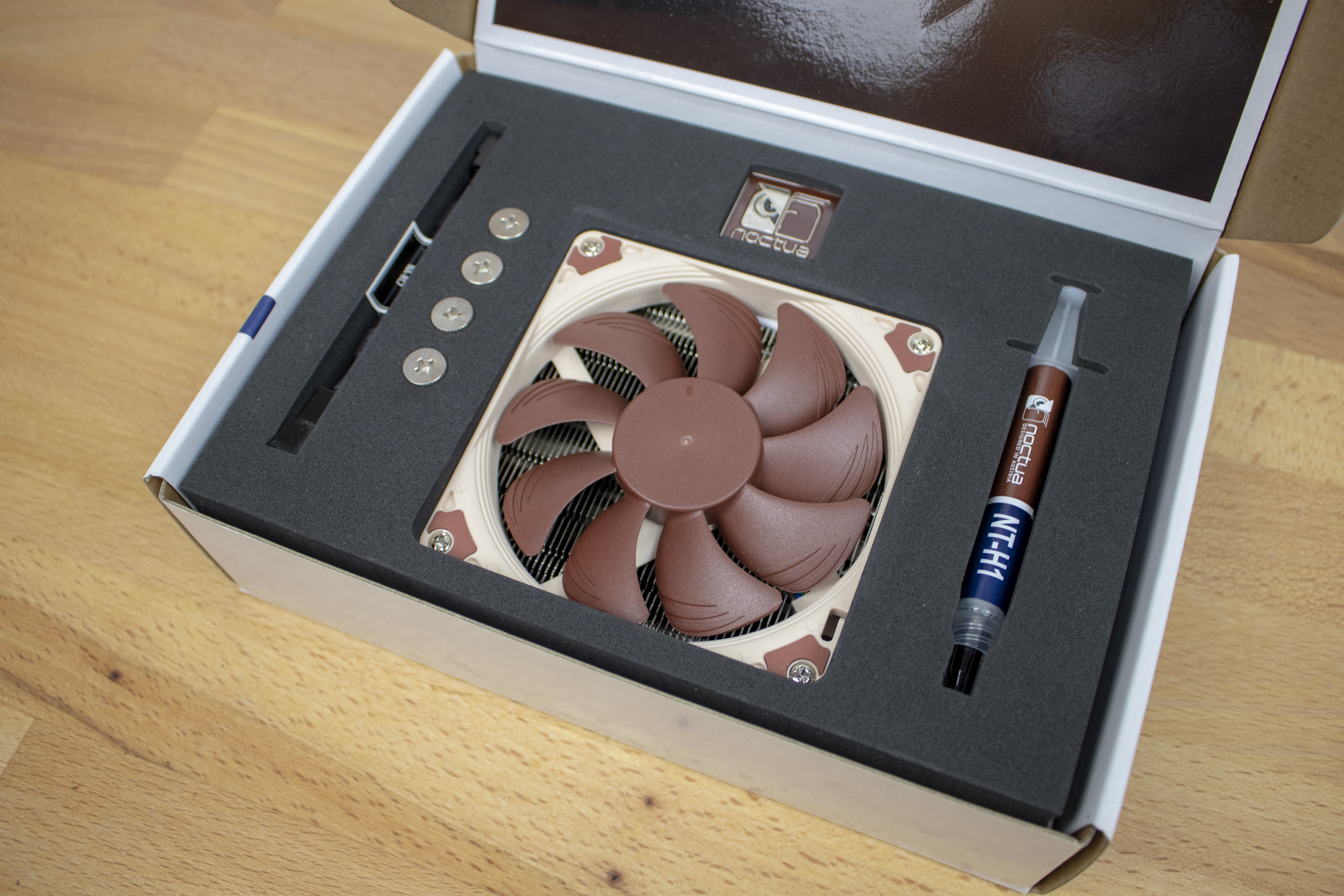 Noctua Nh L9a Am4 Compact Cpu Cooler For Mini Pcs Reviewed