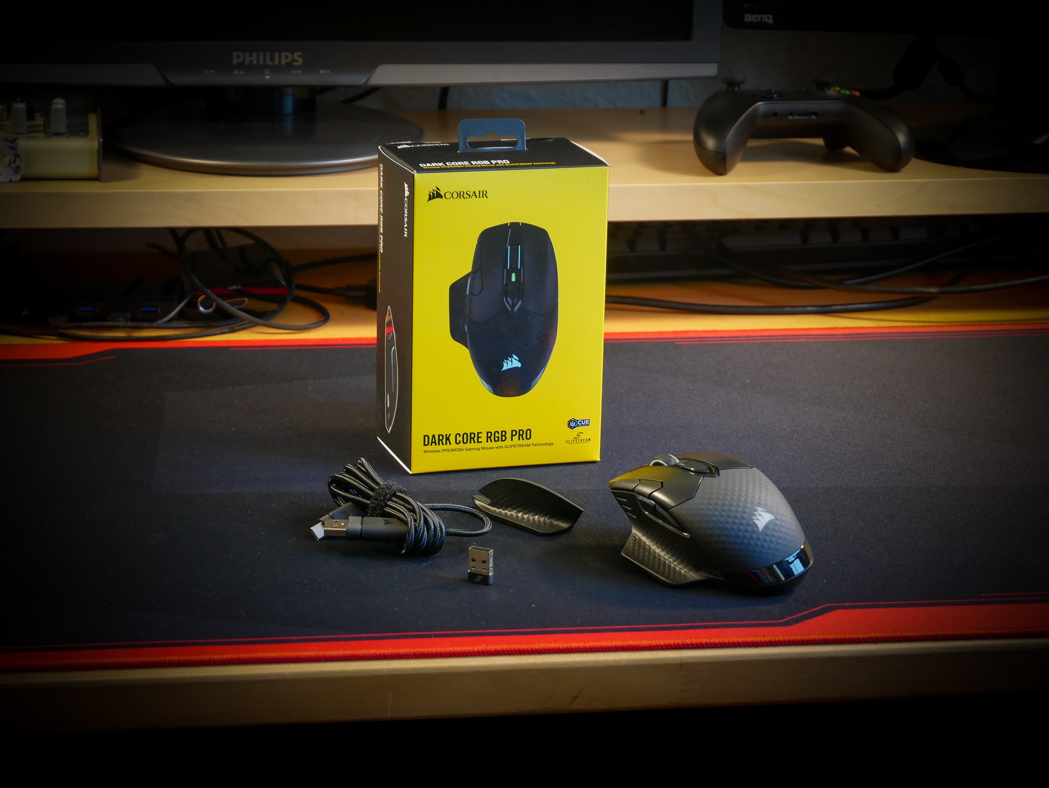 The Corsair Dark Core Rgb Pro Fps Gaming Mouse With