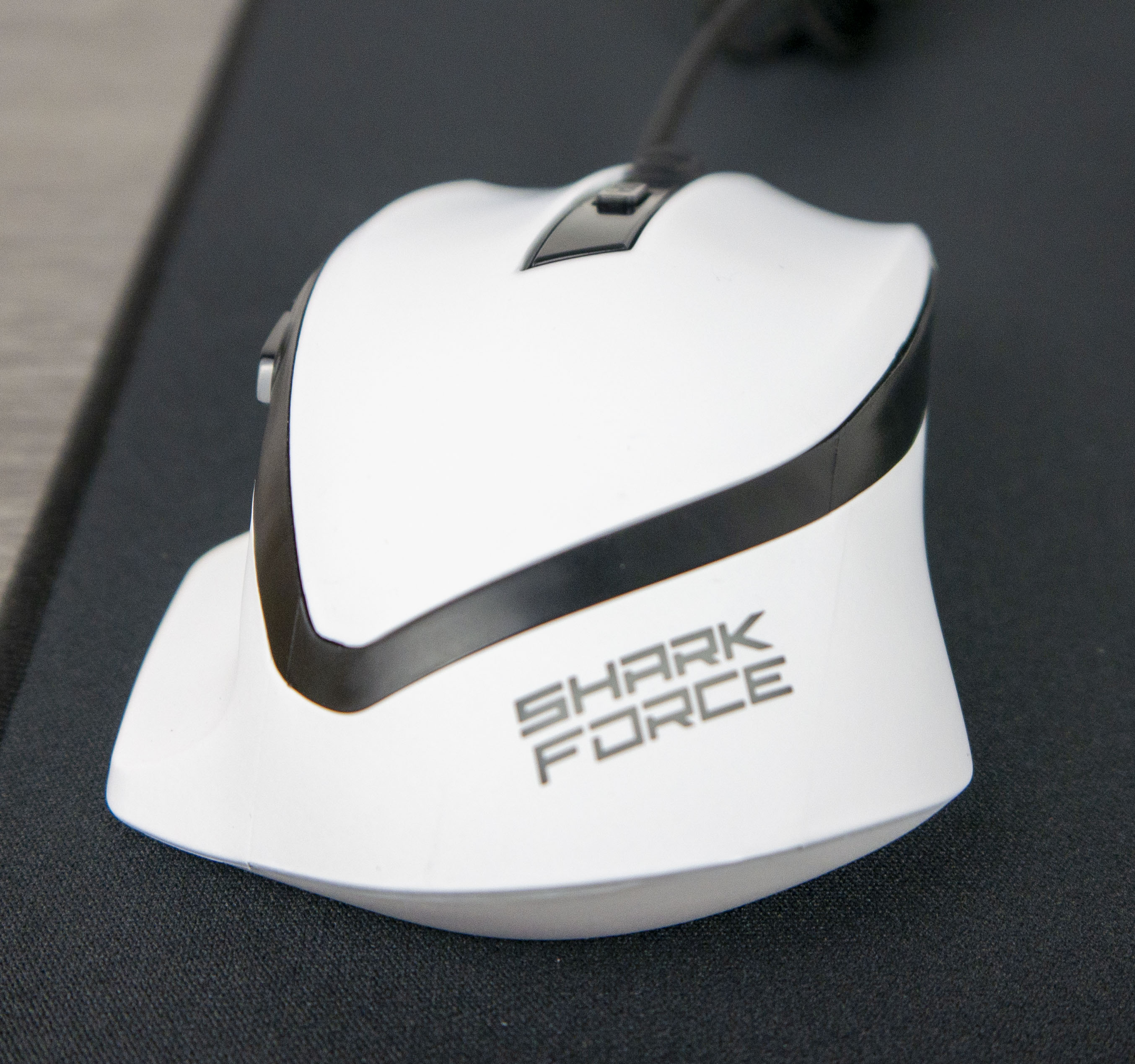 Cheap or low-priced? The Sharkoon Shark Force ll gaming mouse in test