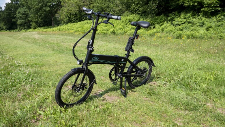 Foldable electric and not even that expensive The Fiido D4S e bike