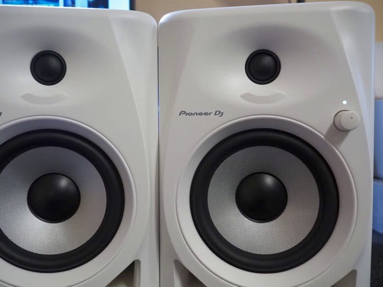 Pioneer DJ DM-50D review: sound quality