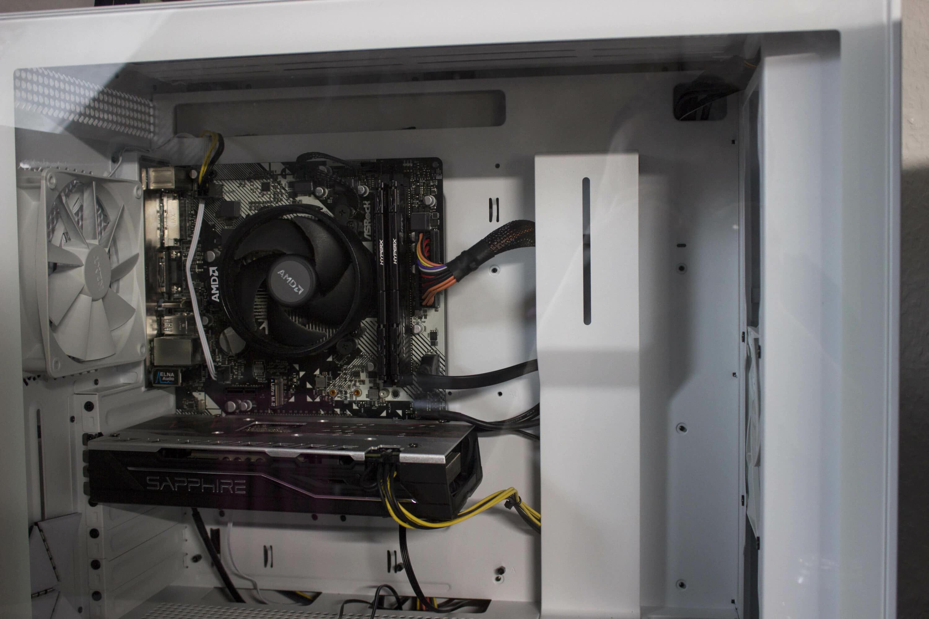 NZXT H7 Flow: Airy design in the test