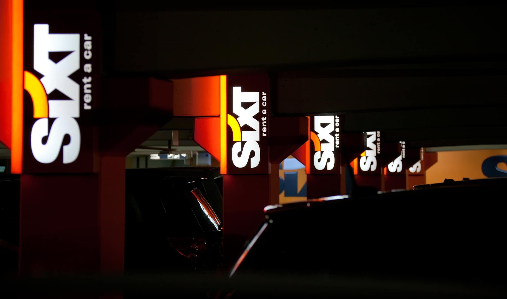 Sixt orders 100,000 electric cars