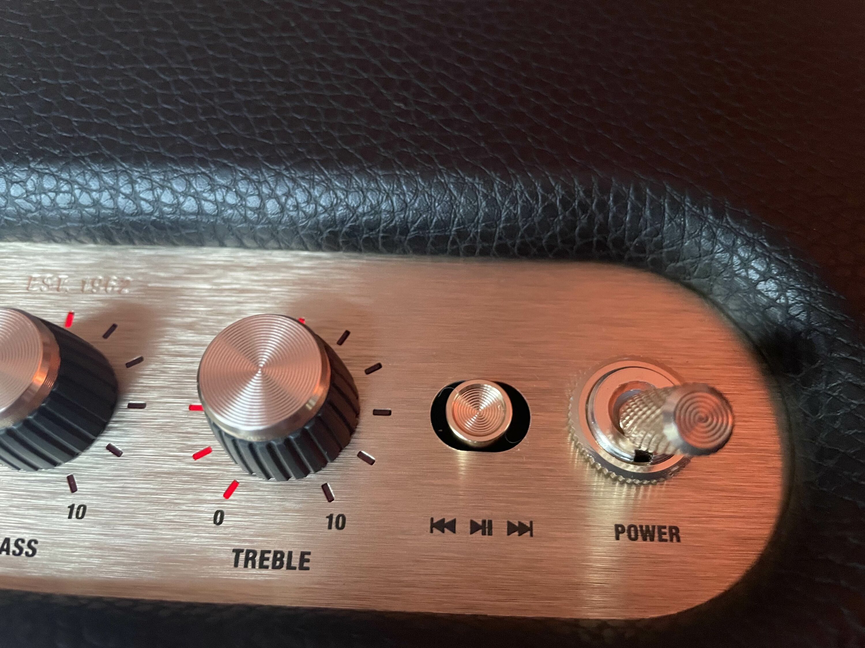 How to - Acton III - Pair Bluetooth – Marshall