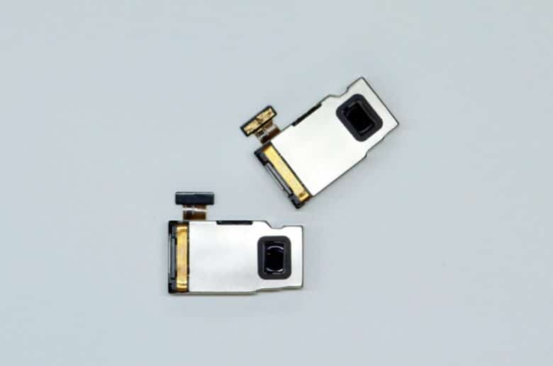 Smartphone camera module: LG Innotek Optical Telephoto Zoom Camera Module