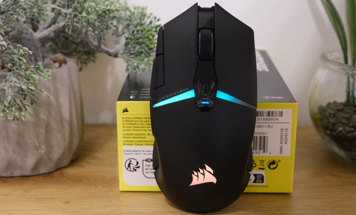 Nightsabre Wireless review: versatile and precise gaming mouse
