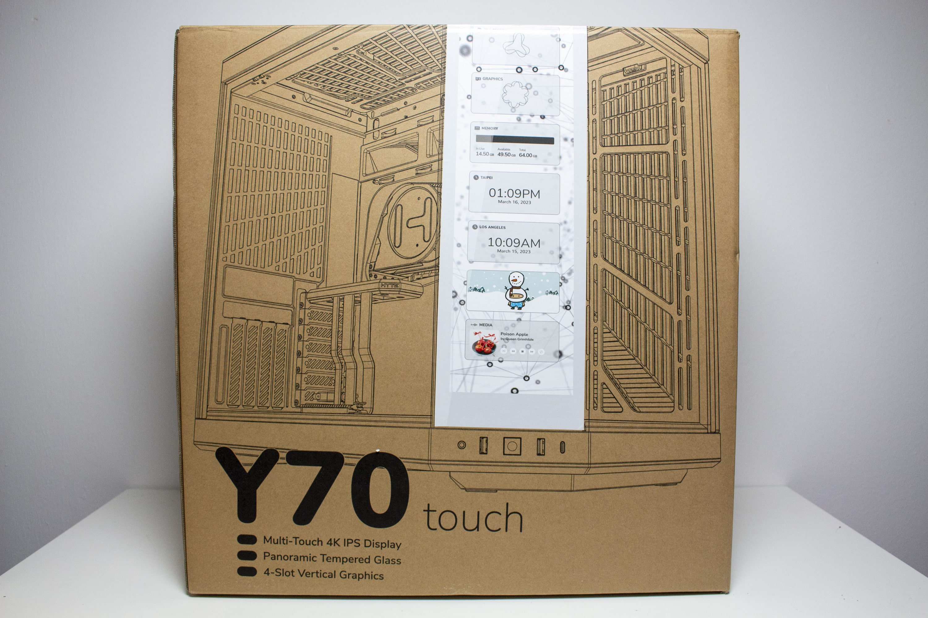 HYTE Y70 Touch im Test: Schickes Showgehäuse mit 4K-Touchdisplay -  Hardwareluxx