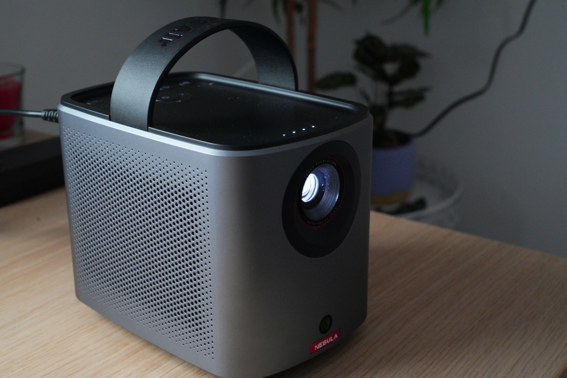 Anker Nebula Mars 3 Air review: A mid-sized portable projector