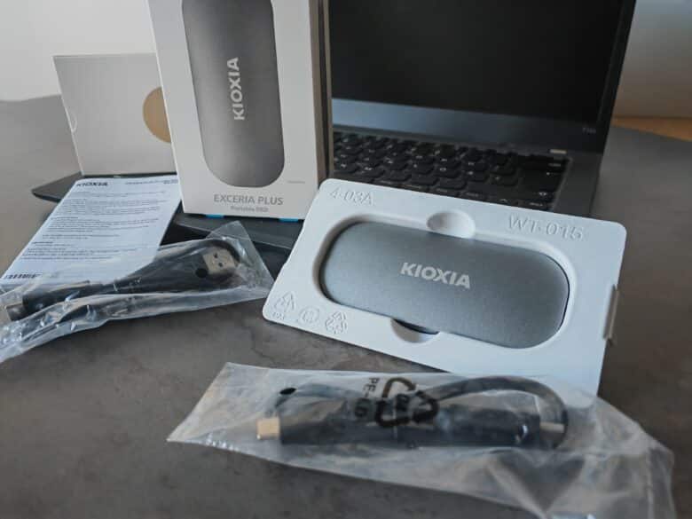 Kioxia Exceria Plus Portable SSD Lieferumfang