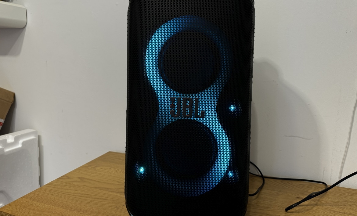 powerful party speaker with stylish RGB